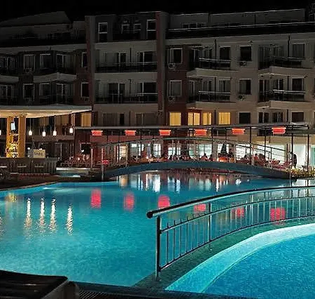 Emberli شقة فندقية 3*