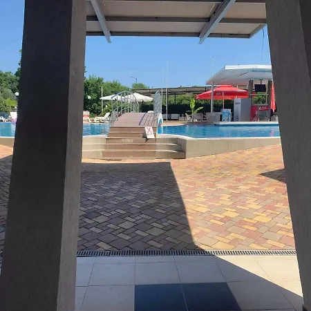 Emberli شقة فندقية 3*