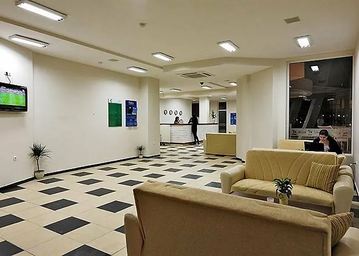 Emberli Aparthotel 3*